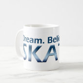 夢。 信じて下さい。 。 スケート! コーヒーマグカップ (正面左)