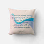 夢 – 枕 (正面)