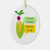 大おもしろい根とトウモロコシの野菜ユーモア セラミックオーナメント (右)