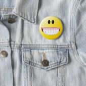 大きいゴムの顔 缶バッジ (インサイチュ)