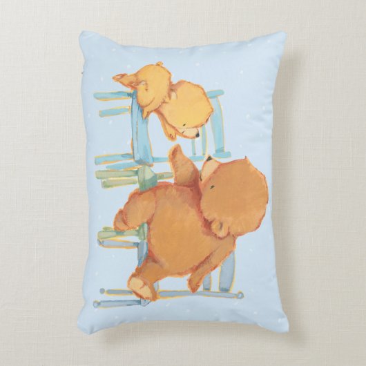 大きいヒグマは少しに黄色いくまを救済します アクセントクッション (正面(垂直))