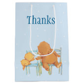 大きいヒグマは少しに黄色いくまを救済します ミディアムペーパーバッグ (裏面)