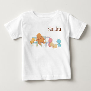 大きいヒグマ及び友人の共有4の椅子 ベビーTシャツ