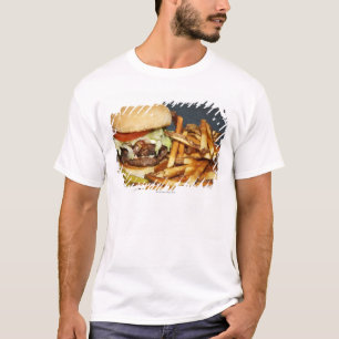 大きい二重半分のポンドのハンバーガーはコーラ揚がり、 Tシャツ
