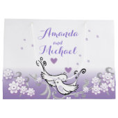 大きい光沢のあるギフトバッグを結婚しているパステル調愛鳥 ラージペーパーバッグ (裏面)