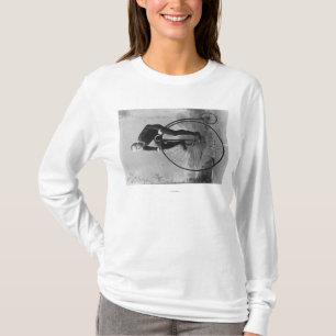 大きい前部車輪の写真が付いている自転車 Tシャツ