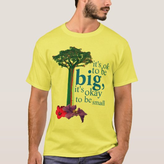 大きい小さい Tシャツ (正面)