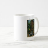 大きい木WawonaのMariposa果樹園、カリフォルニア コーヒーマグカップ (正面右)
