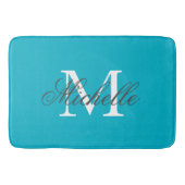 大きい水の青緑の名前のモノグラムのバス・マット バスマット (正面)