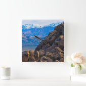 大きい石および山 スクエア壁時計 (ホーム)