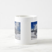 大きい石のコロラド州Flatirons Snowyの景色の眺め コーヒーマグカップ (中央)