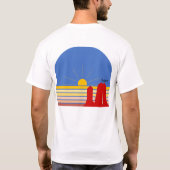 大きい石のTシャツで外の人に！ Tシャツ (裏面)