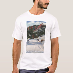 大きい石、コロラド州-冬のFlatirons Tシャツ