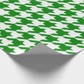 大きい緑および白い千鳥格子の ラッピングペーパー (角)