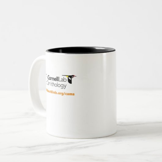 大きい赤およびEzraのイラストレーションのマグ ツートーンマグカップ (正面左)