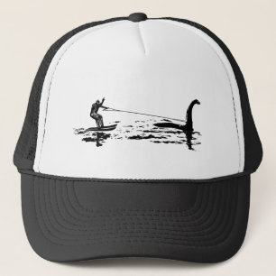 大きい足およびNessie キャップ