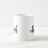 大きい足およびNessie コーヒーマグカップ (中央)