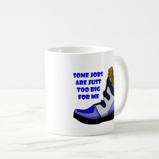 大きい靴、仕事の漫画のビーグル犬は私のために余りに大きいです コーヒーマグカップ (正面右)
