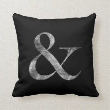 大きいCaslonの中型の白い凸版印刷の穀物