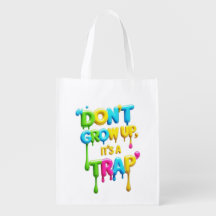 大きくなってはいけない、罠だ | おもしろい引用文Tシャツ