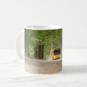 大きく黄色いスクールバス コーヒーマグカップ (正面左)