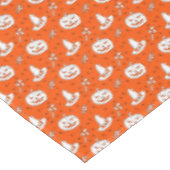 大きなオレンジにハロウィーンカボチャの魔女帽子 テーブルクロス (アングル)