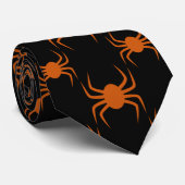 大きなオレンジ色のクモを持つハロウィンタイブラック ネクタイ (ロール)