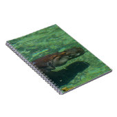 大きなカバが水中を泳いでいる ノートブック (右側)