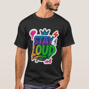 大きなグラフィティネオンのアートワークを残す Tシャツ