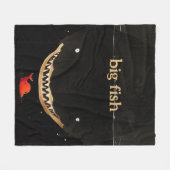 大きなダークシャーク フリースブランケット (正面(横))