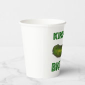 大きなディル（ディール）のグリーンコーシェールピクルスの一種 紙コップ (右)