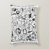 大きなハロウィンドゥードルズコレクション。手描きのビンタ アクセントクッション (正面(垂直))