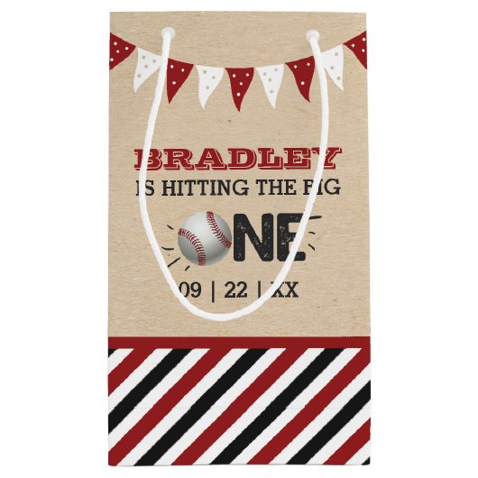 大きなヒット |野球の一回目の誕生日 スモールペーパーバッグ (裏面)