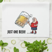 大きなビールジョッキを持つおもしろい男 キッチンタオル (折り畳み)