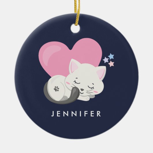 大きなピンクのハートと寝るネコちゃん セラミックオーナメント (正面)