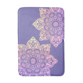 大きなボホメダリオンと紫のバスマット バスマット (正面縦)