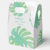 大きなモンステラの葉のグリーン ボタニカル ウェディング フェイバーボックス (オープン)