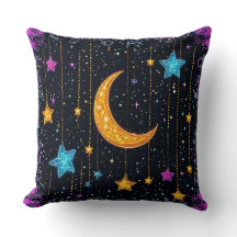 大きな三日月と多数の星