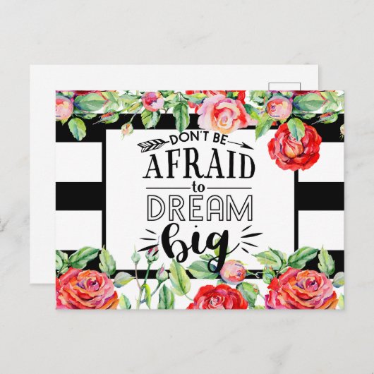 大きな夢を怖がらない – 赤いバラの引用文ギフト ポストカード (正面/裏面)
