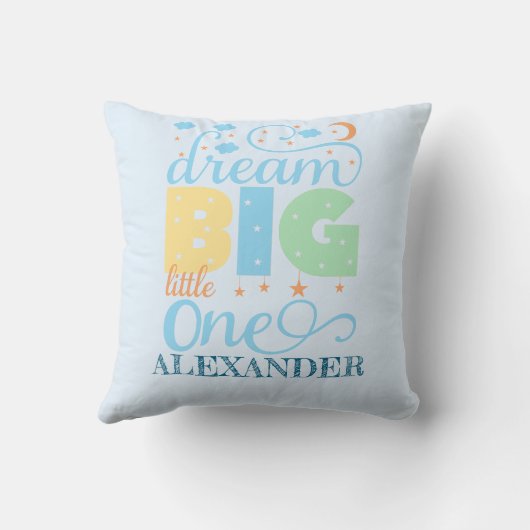 大きな夢を抱いて小さな子よ 青い空の赤ちゃん男の子の1歳の誕生日 クッション (裏面)