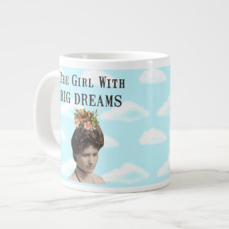 大きな夢を持つ女の子ヴィンテージ写真コラージュ ジャンボコーヒーマグカップ