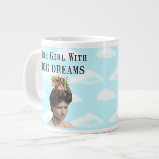 大きな夢を持つ女の子ヴィンテージ写真コラージュ ジャンボコーヒーマグカップ (正面左)