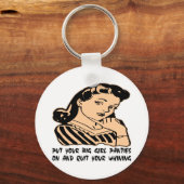 大きな女の子のパンツを着やめて泣き声を出せ キーホルダー (正面)