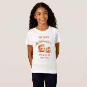 大きな姉が私の小さなりんごの手を握っている Tシャツ (正面フル)