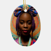 大きな弓とメダリオンを持つアフリカの女性 セラミックオーナメント (裏面)