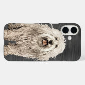 大きな毛むくじゃらのコモンドー犬 Case-Mate iPhoneケース (裏面 (横))