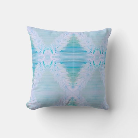 大きな白い羽 クッション (正面)