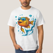 大きな目を持つ魚 Tシャツ (正面)