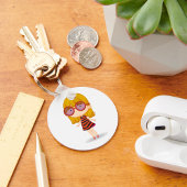 大きな眼鏡のキーチェーンを持つ女の子 キーホルダー