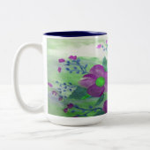 大きな紫色の海軍のブリーとライムグリーンの花のマグ ツートーンマグカップ (左)